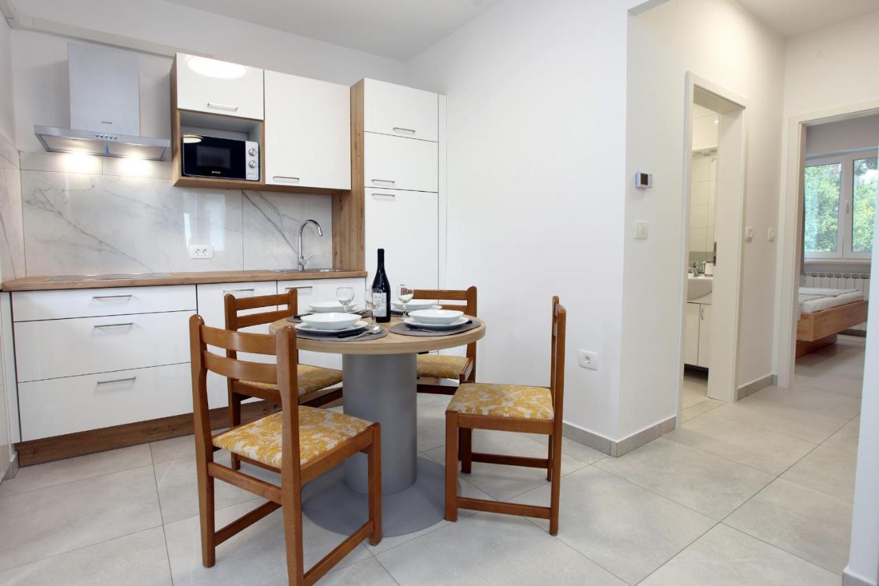 Sea View Apartments Portoroz Zm Luaran gambar