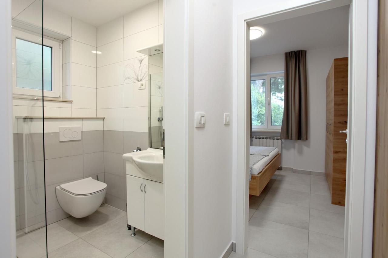 Sea View Apartments Portoroz Zm Luaran gambar