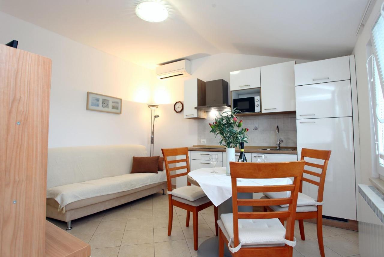 Sea View Apartments Portoroz Zm Luaran gambar