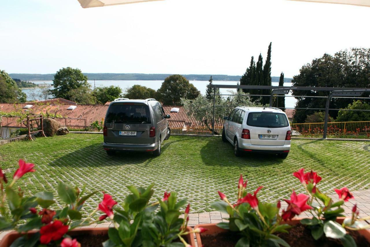 Sea View Apartments Portoroz Zm Luaran gambar